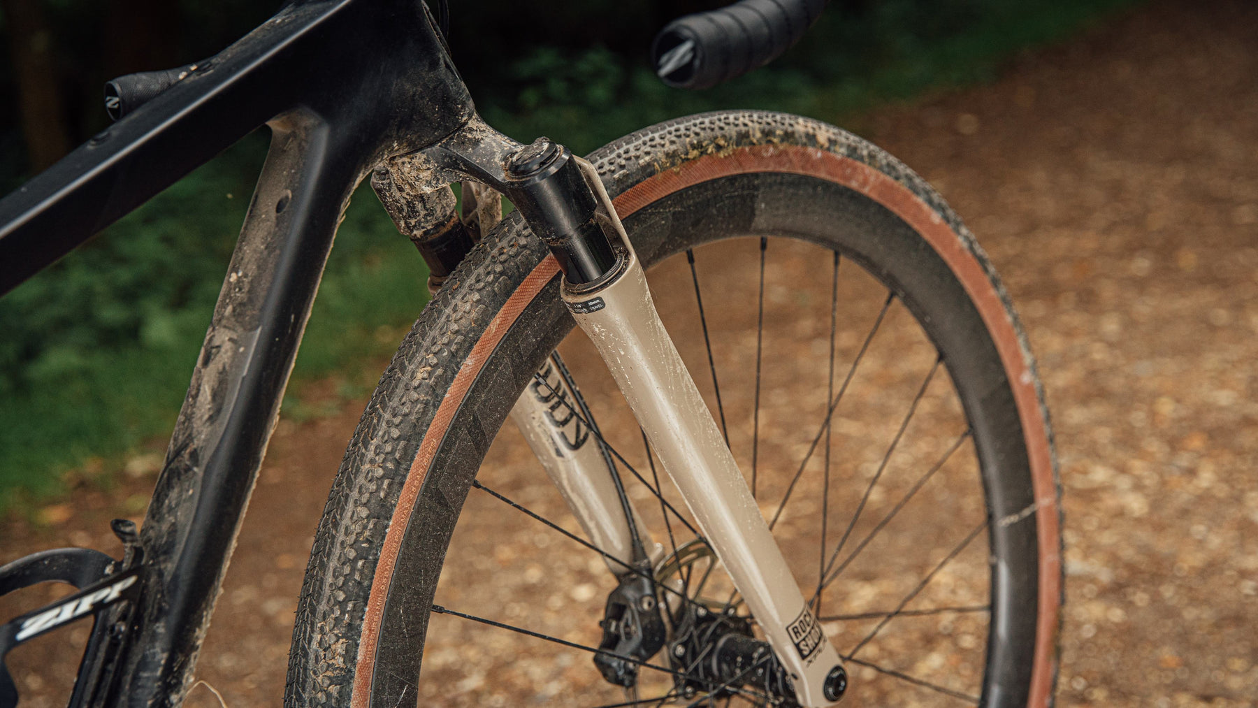 Elevate Your Gravel Riding Experience with the RockShox Rudy Ultimate XPLR Fork
